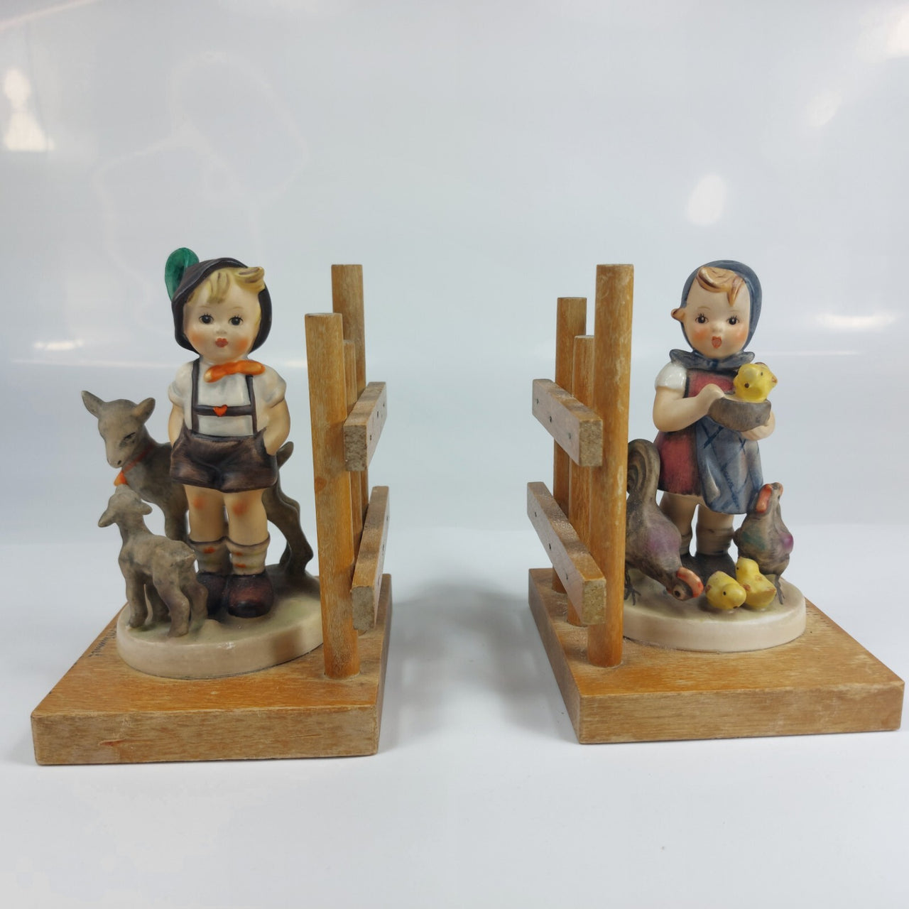 Goebel Hummel HUM 250 A&B Bookends Goat Herder & Feeding Time 1960s Figurine dec3