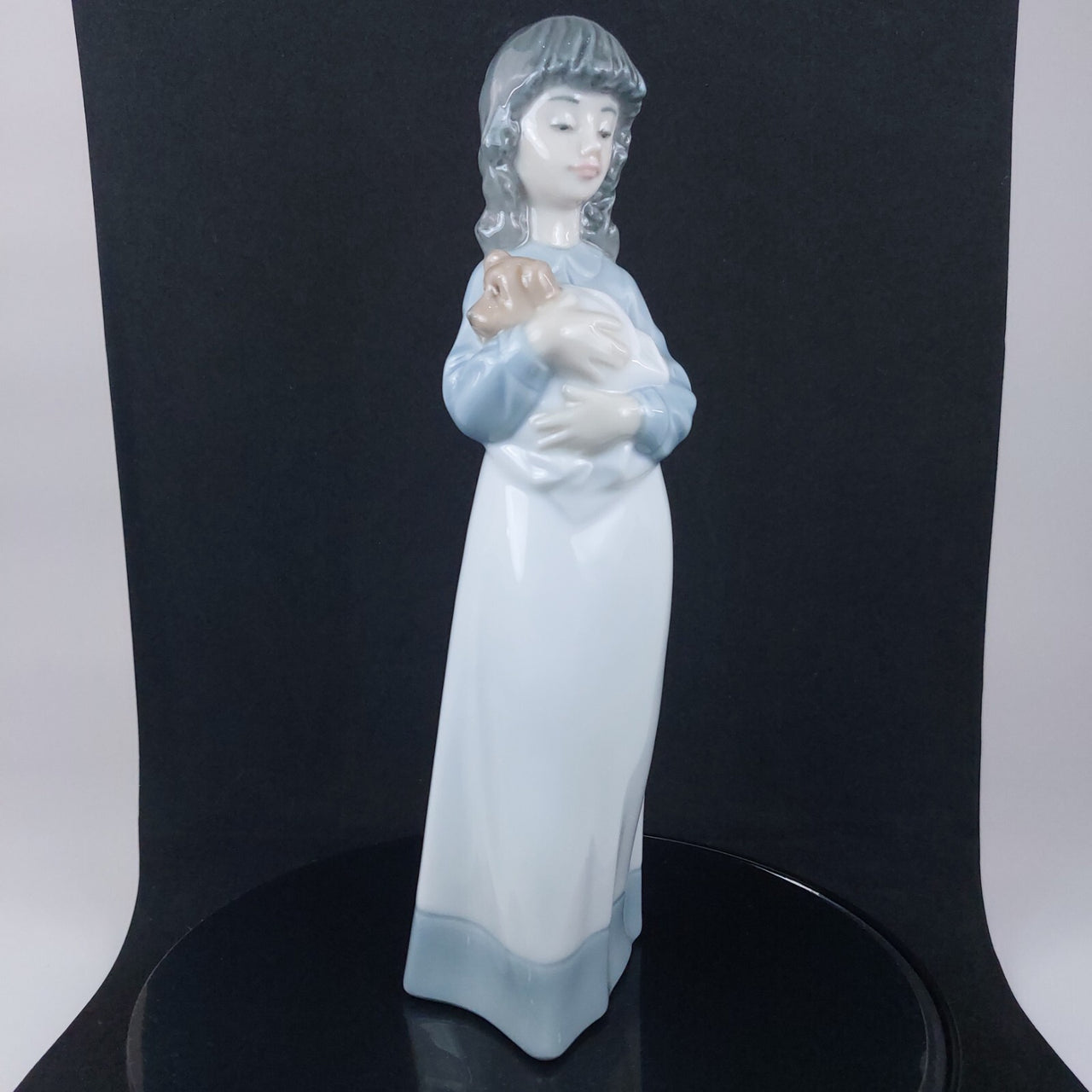 NAO Handmade Beautiful Porcelain Young ladyl with Puppy Figurine - 8.9" - 1990.3