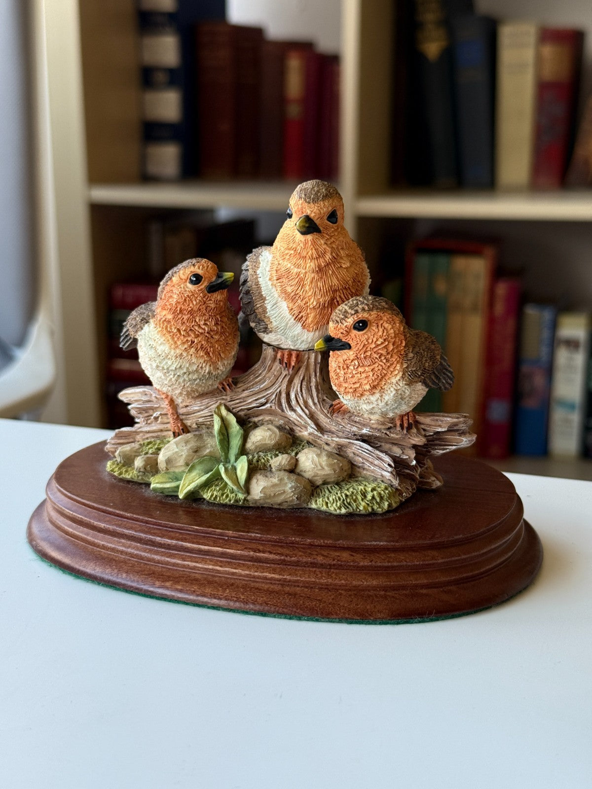 The Leonardo Collection "Nature Studies" Robins Figurine 1994 Porcelain decor18