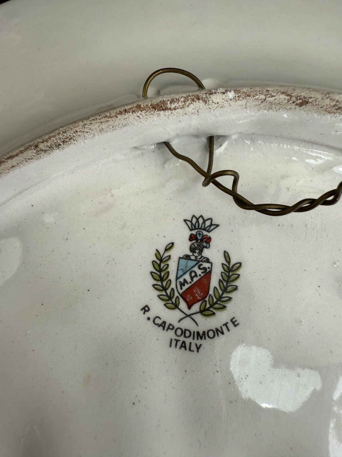 Rare Vintage "R. Capodimonte" Italian Plate with Relief Blue Scene and Gold Trim8