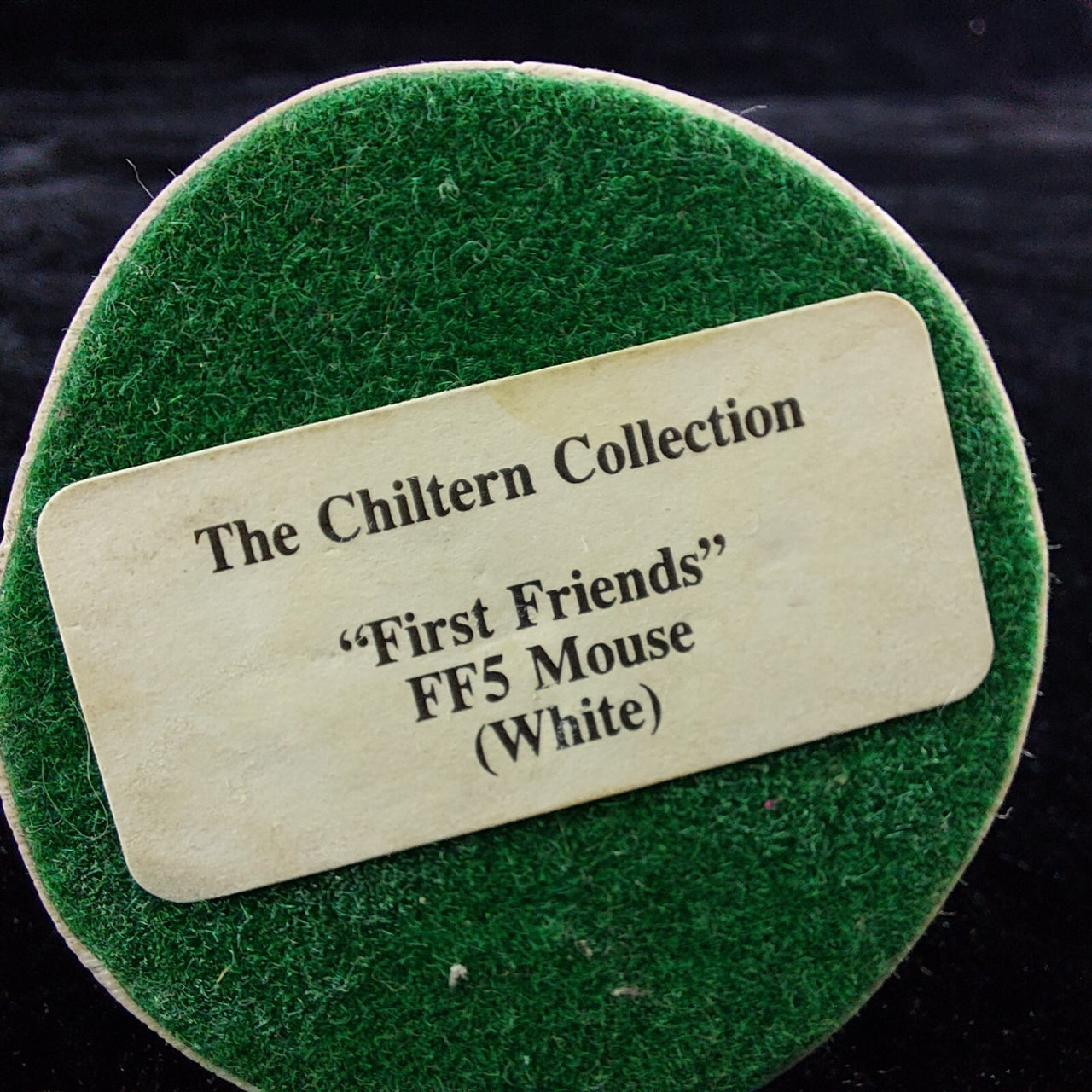 Border Fine Arts First Friends FF5 – 1989 Mouse with Cheese Figurine gift3