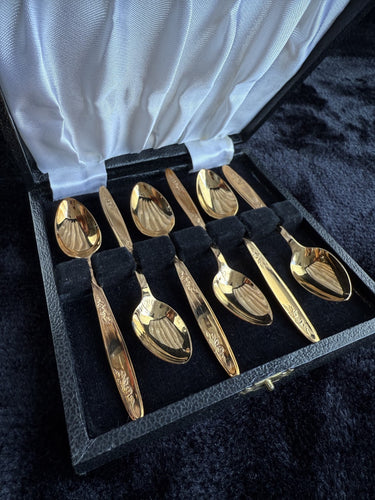 Exquisite Vintage Gold Plated Spoon Set of 6 with Ornate Floral Design0