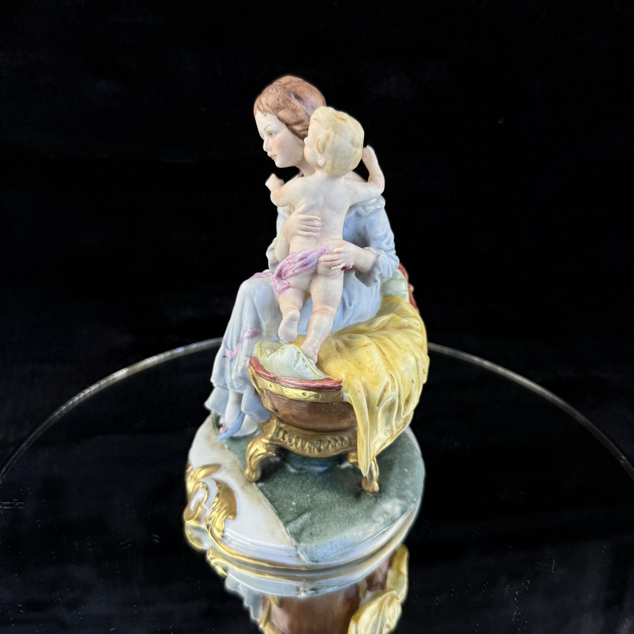 Capodimonte Italian Figurine Porcelain Hand Painted Mother and Child Signed "G.7
