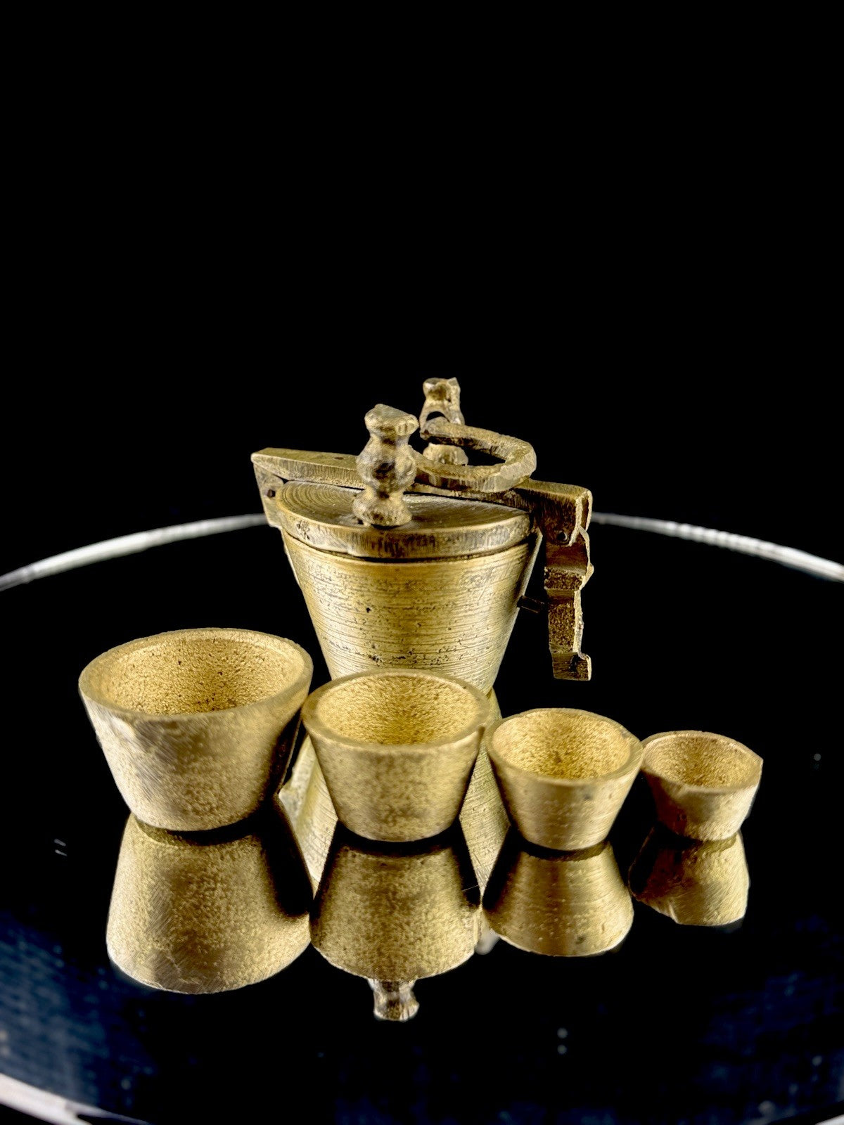 Antique Indian Brass Travel Nesting Cups with Lidded Case â 5 Pc Set 646g Scal0