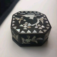 Thumbnail for Antique Chinese Black Lacquer – Trinket Box Octagonal with Mother of Pearl Inlay15