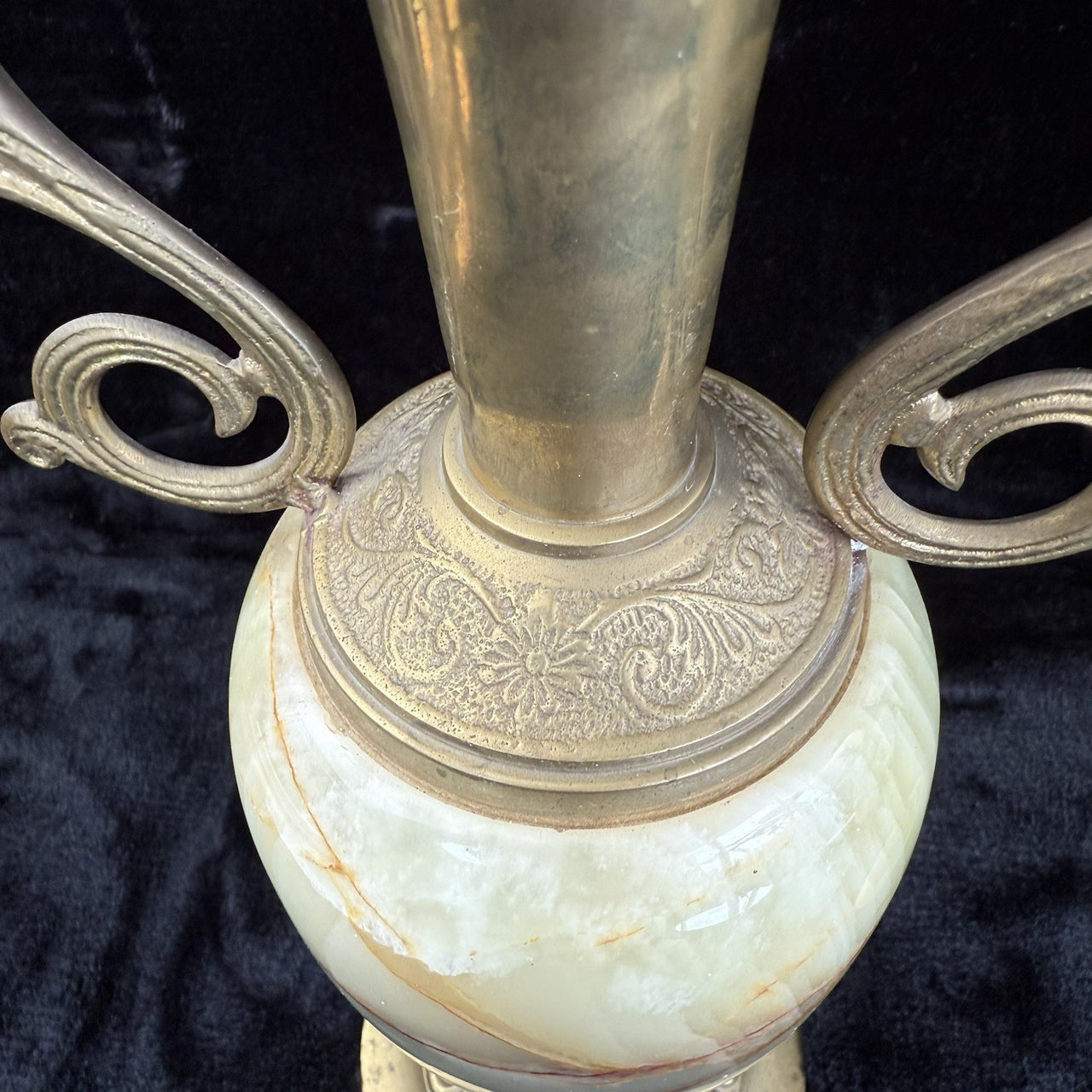 Pair of Brass & Green Onyx Marble Urn Vases Ornate Handles Decorative 35cm6