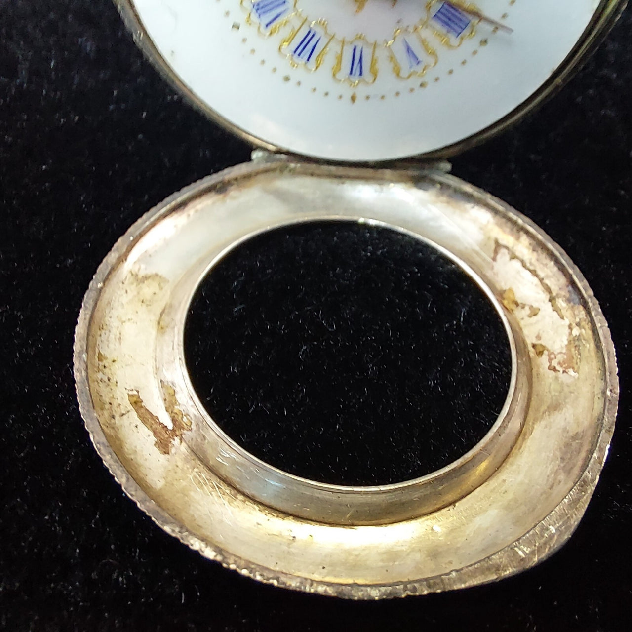 1800's antique Continental Silver Ladyâs Fob Watch Enamel Dial Ornate needs re6