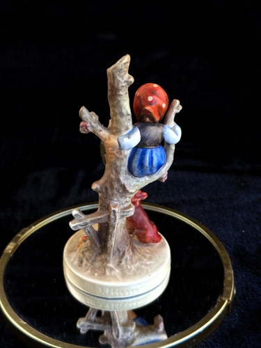 Vintage Goebel Hummel Figurine 