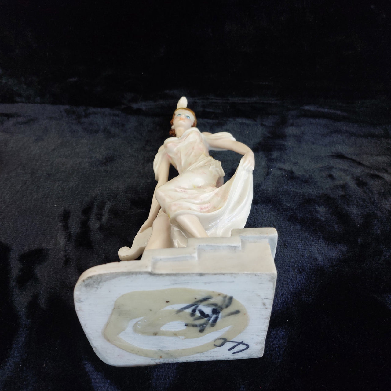 Armani Style beautiful large Lady Figurine 14" Porcelain Staircase Roses decor3