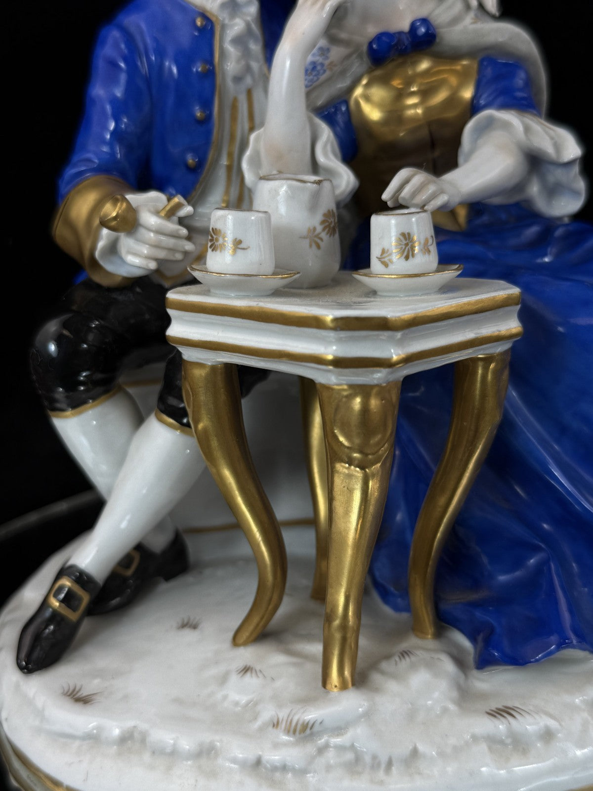 German Antique Porcelain Figurine: Rococo Couple at Tea by Scheibe-Alsbach 18th9