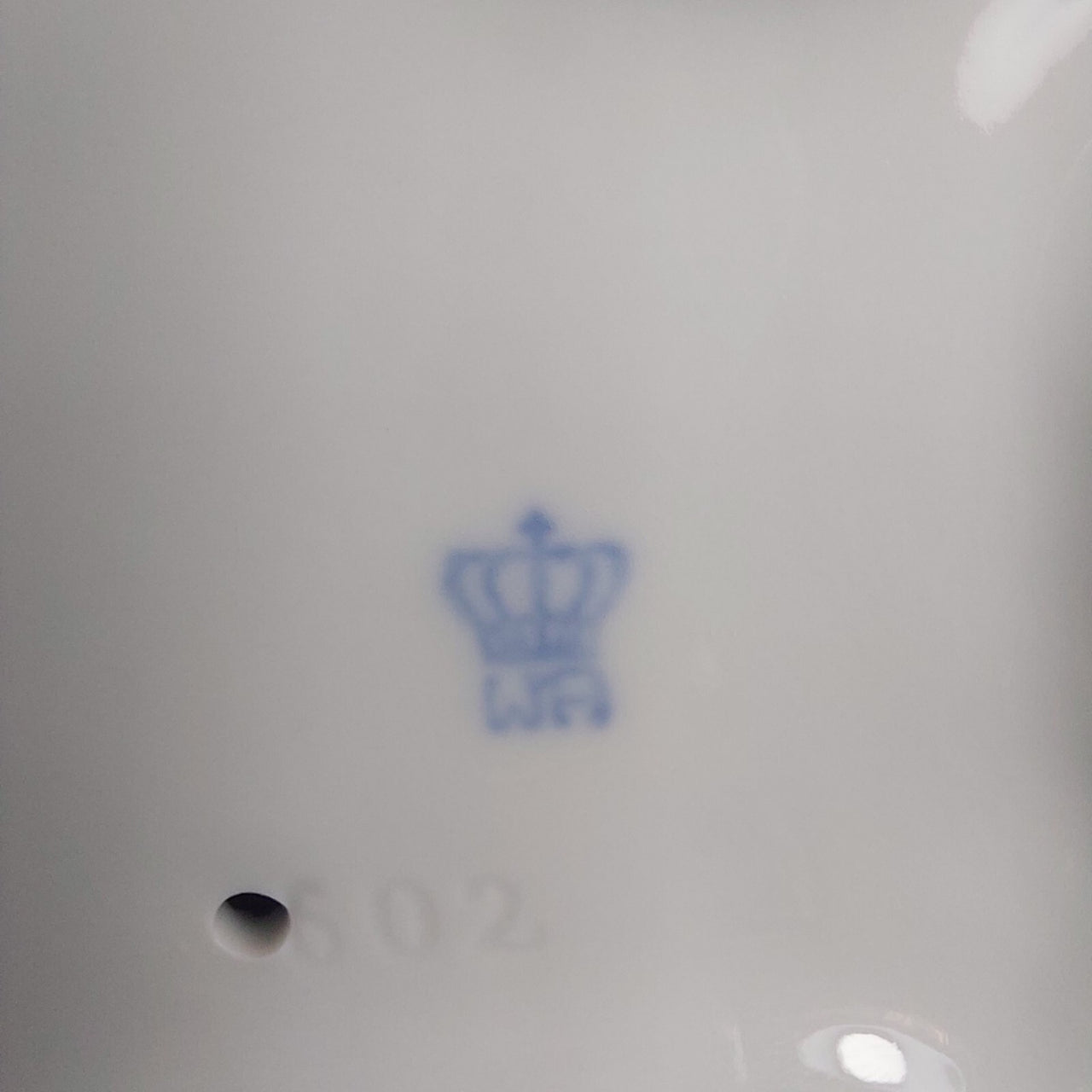 8180190