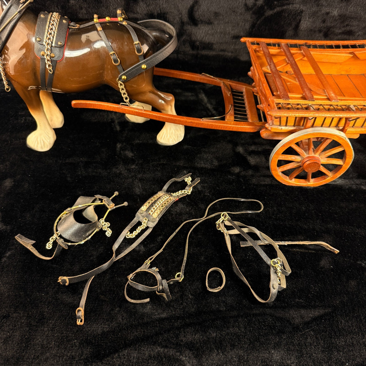 Large Porcelain Draft Horse & Wooden Farm Wagon Carriage Model see the pics17