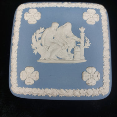 Wedgwood Blue Jasperware Square Trinket Box – 4