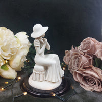 Thumbnail for Collection Leonardo Figurine Annie Rowe Sitting  7.5
