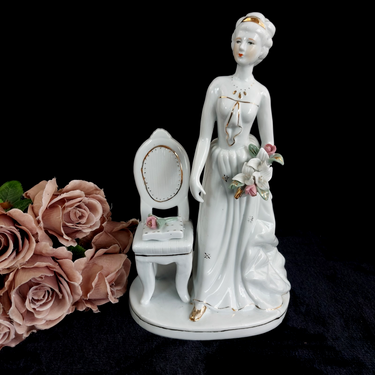Porcelain Lady Figurine with Chair –  Elegant white ornoment 31cm0
