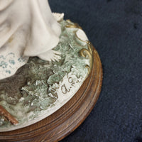 Thumbnail for Giuseppe Figurine Armani Couple repaired Flower & Arm Rustic 30cm Resin Italian.20