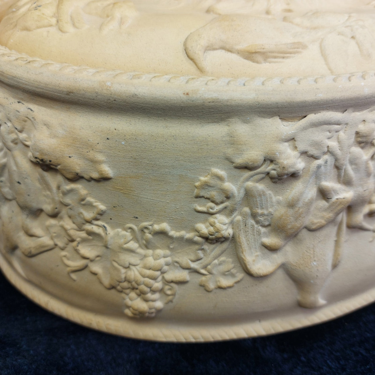 Antique 1800s Wedgwood Yellow Jasperware Game Dish - Little crack & chips China.18