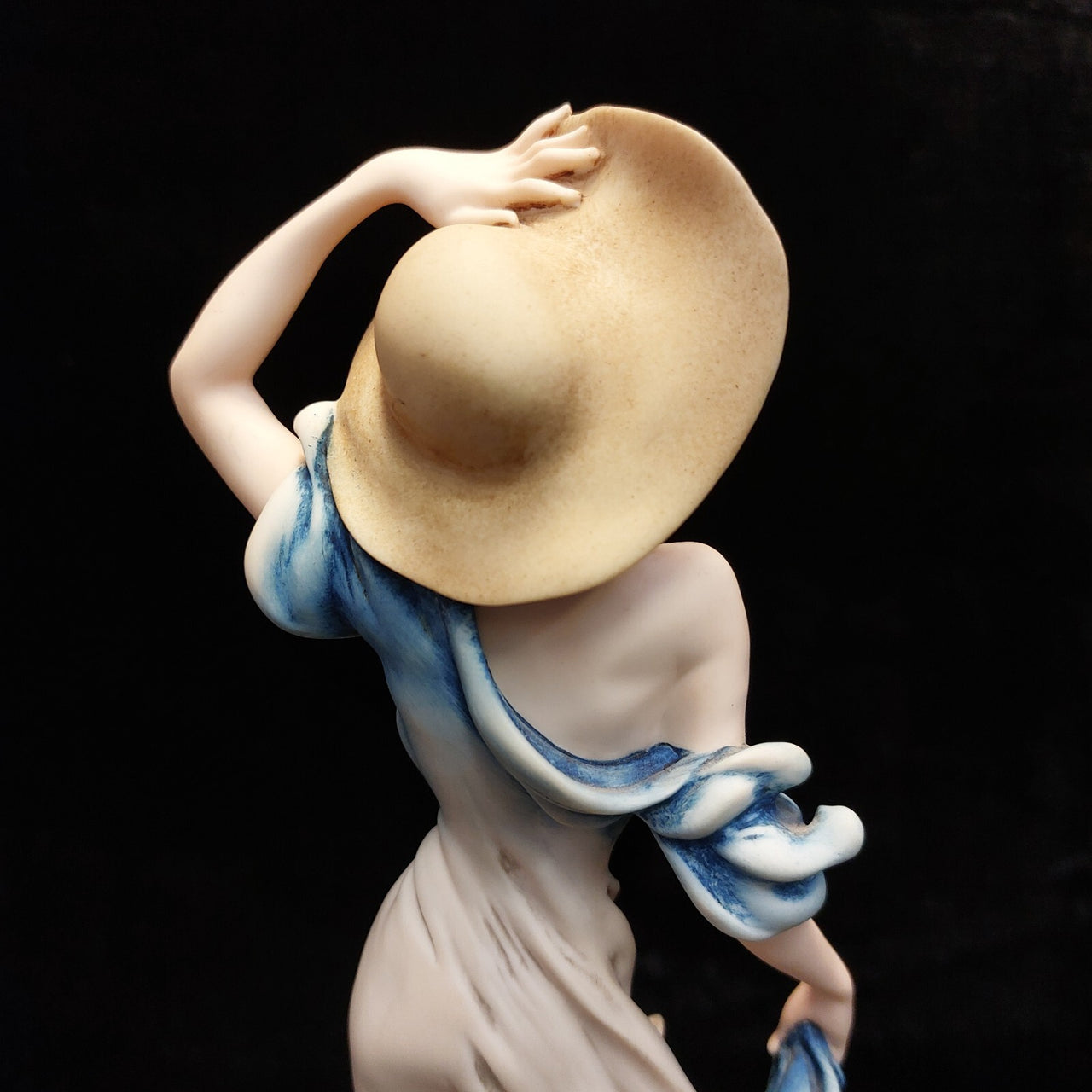 Florence Armani Joy Figurine Of The Year Blue Dress w Box gift 2002 Porcelain17
