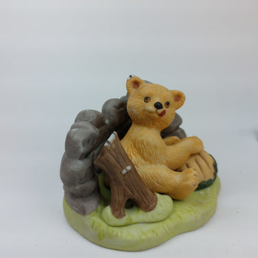 1984 Franklin Woodland Bear Jacqueline Smith Porcelain Hand Painted 3
