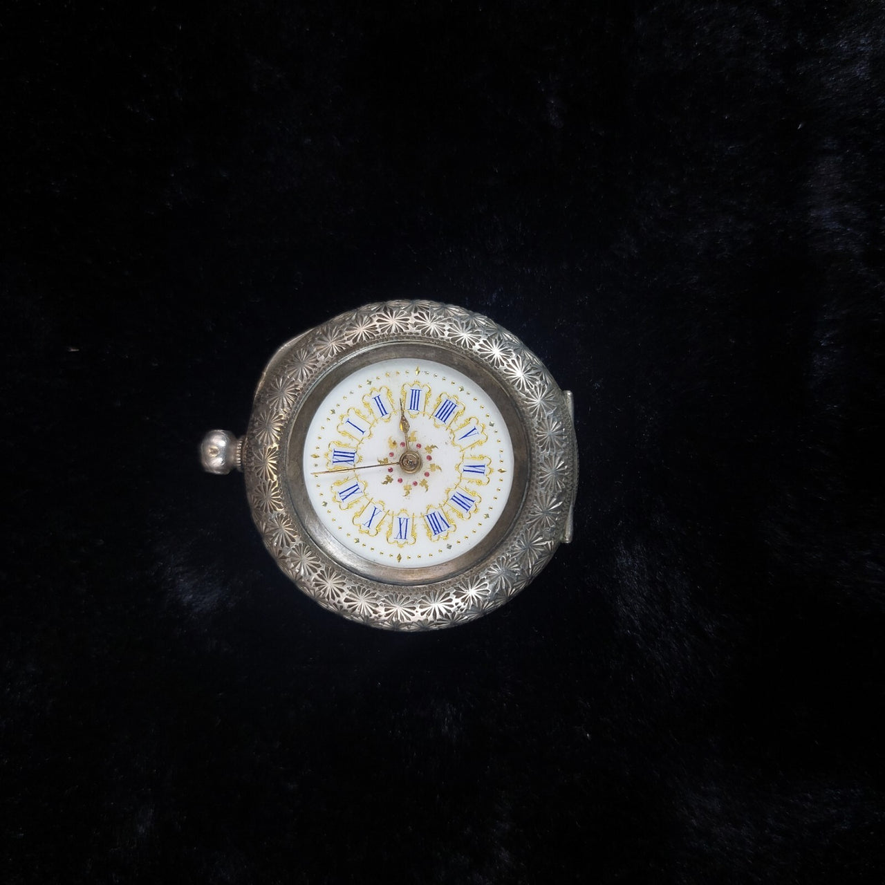 1800's antique Continental Silver Ladyâs Fob Watch Enamel Dial Ornate needs re13