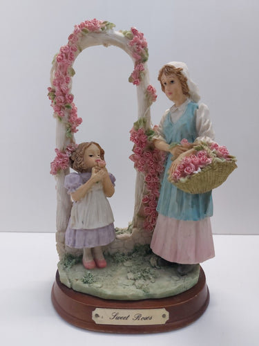 DaVinci Sweet Roses Mother Daughter Figurine Hand Painted England Chipped 7