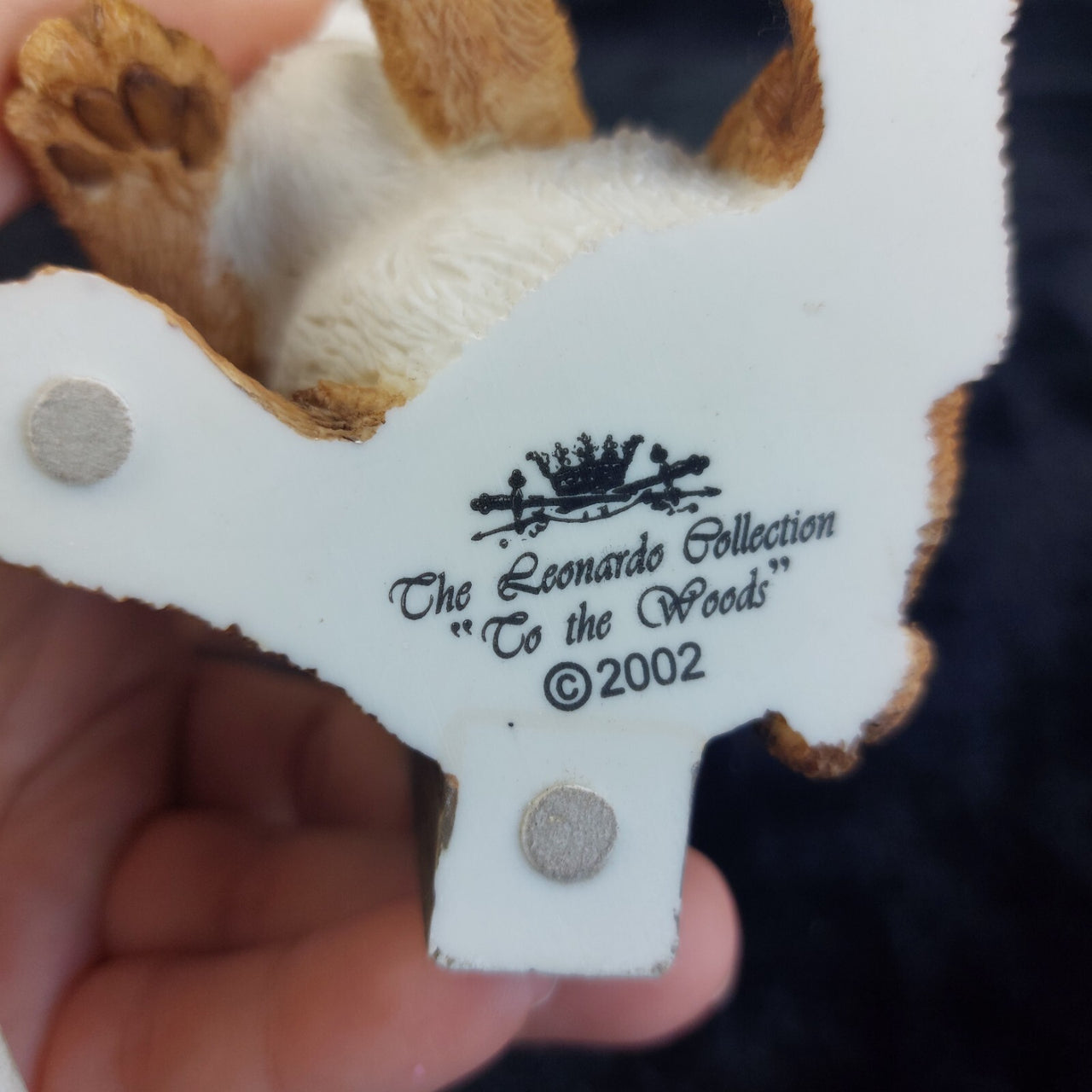 Leonardo Collection 2002 To The Woods lovely Rabbit Figurine  Ornament 5.5"7