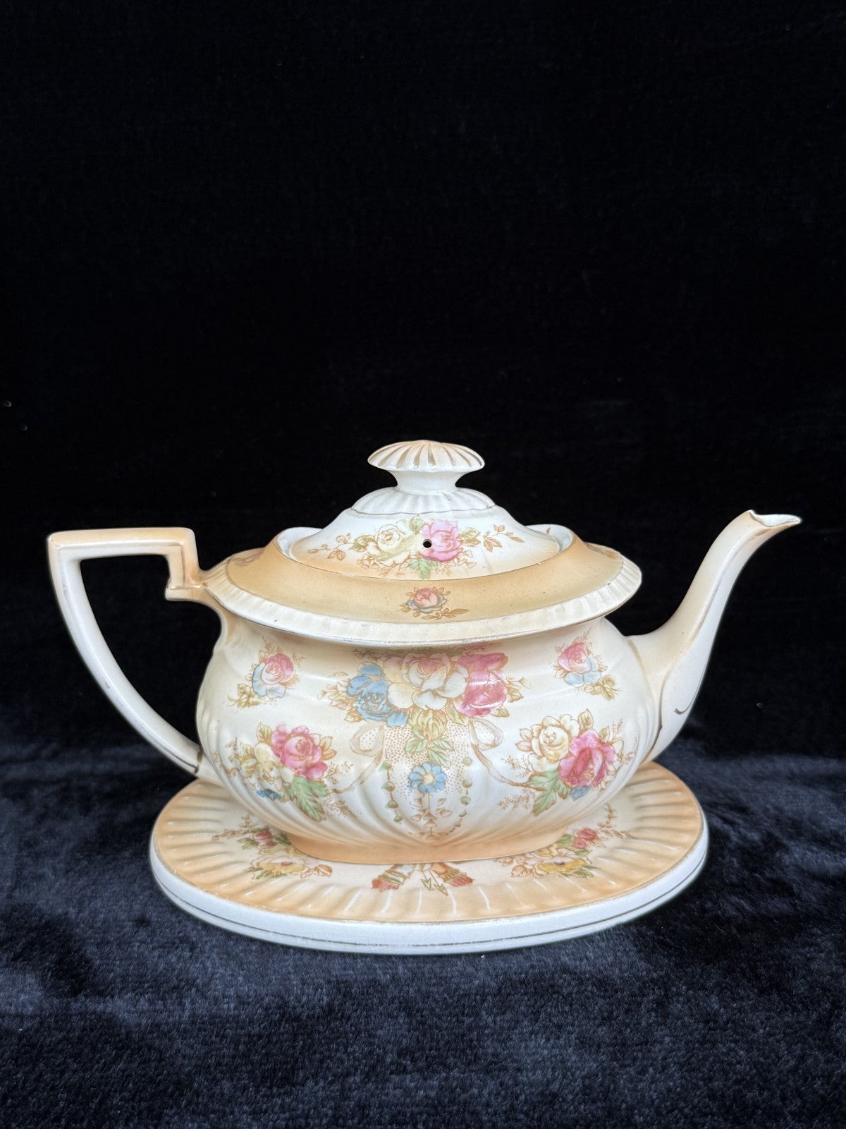 Beautiful Antique Crown Fieldings Devon Teapot with Stand - "Wye" Pattern Rare.2