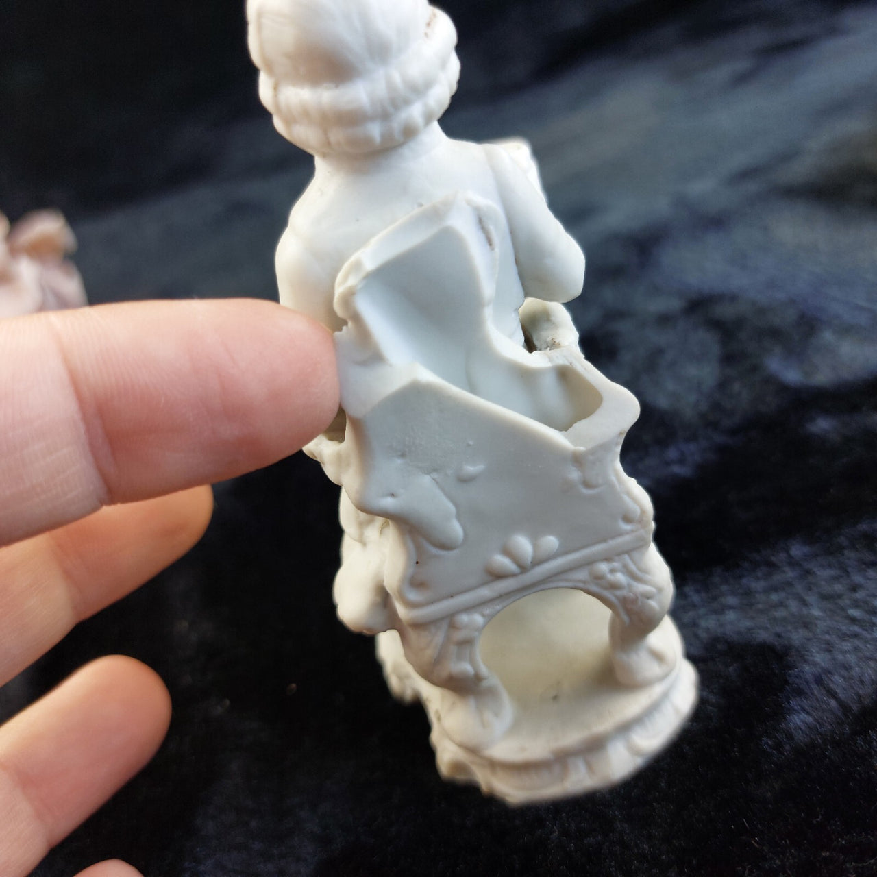 Antique Figurine Bisque 4in Seated Man with Dog White Porcelain Worn & Damaged7