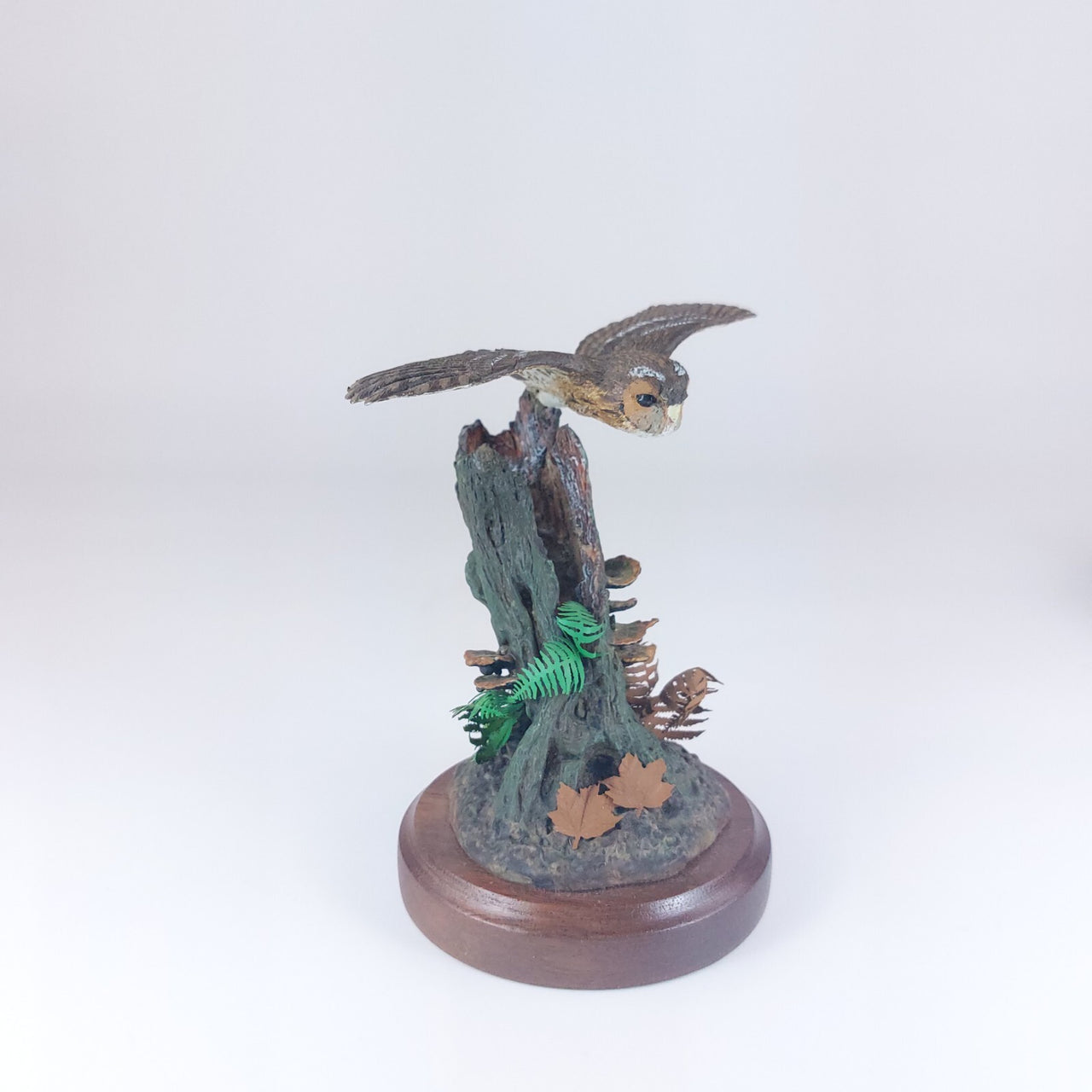 Merlin Collection Owl Figurine on Tree Decorative Stump Collectible Statue Art d2