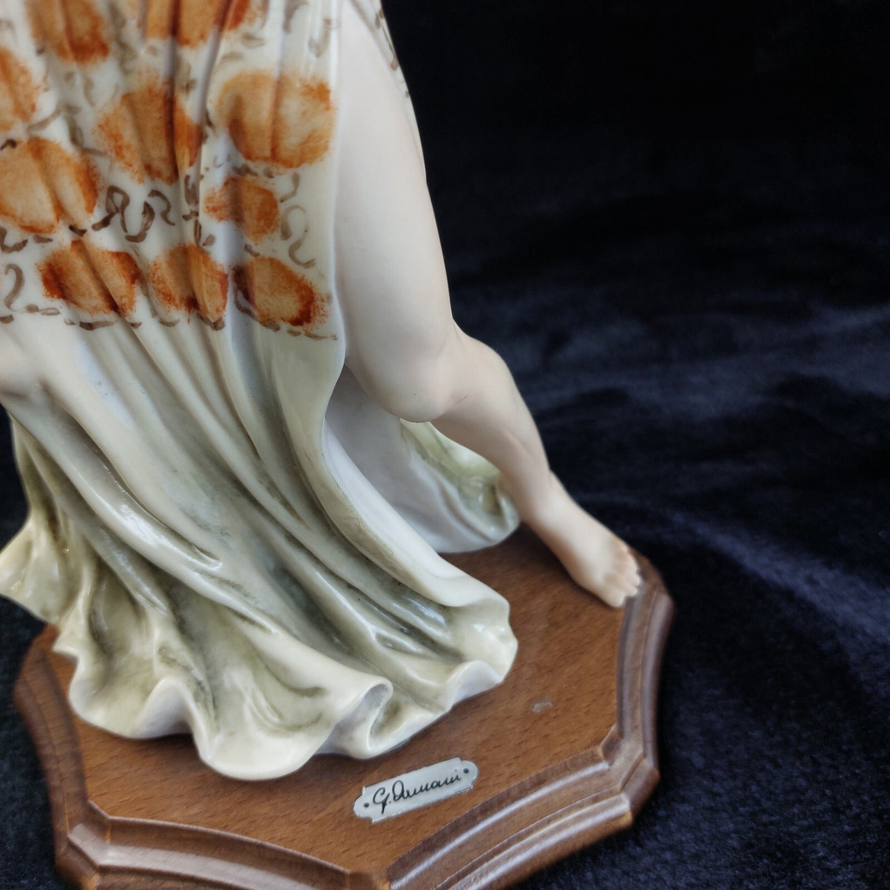 Giuseppe Armani Florence lady Figurine 14in Gypsy Semi Nude bohem decor17
