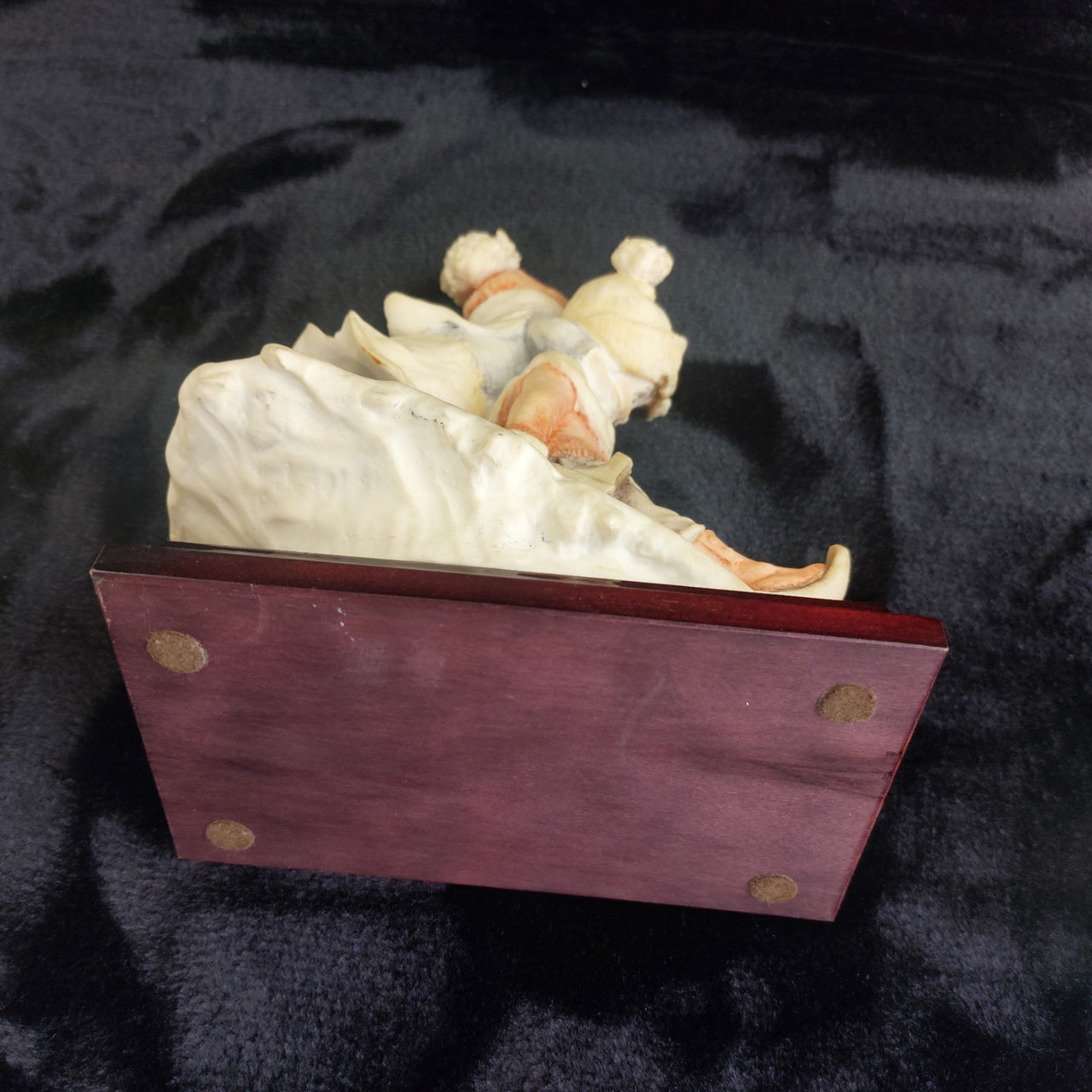 Giuseppe Armani 1992 Florence Children on Sled Figurine Winter Scene Sculp 9".12