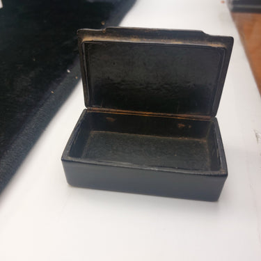 Black Lacquer Snuff Box Vintage – Gold Gilded Deer Scene,Russian  or  Japanese1