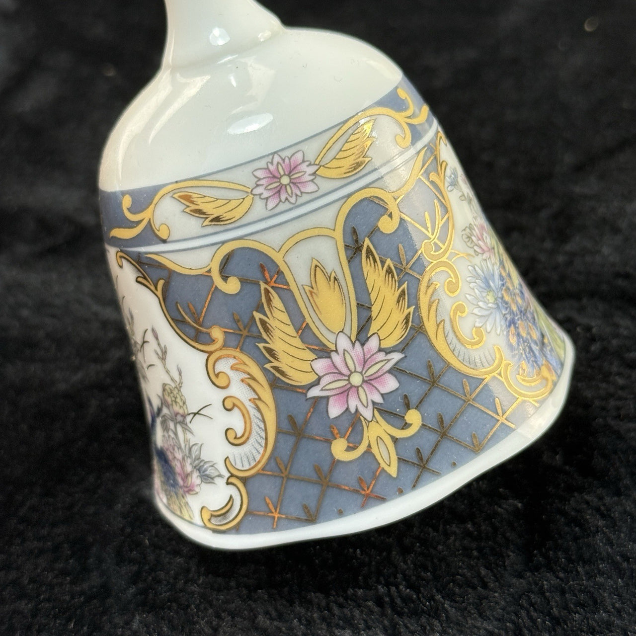 Japanese Porcelain Peacock Bell – Gilded Floral Blue Gold Trim Vintage Japan3