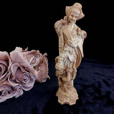 Vintage Asian Resin Figurine 10