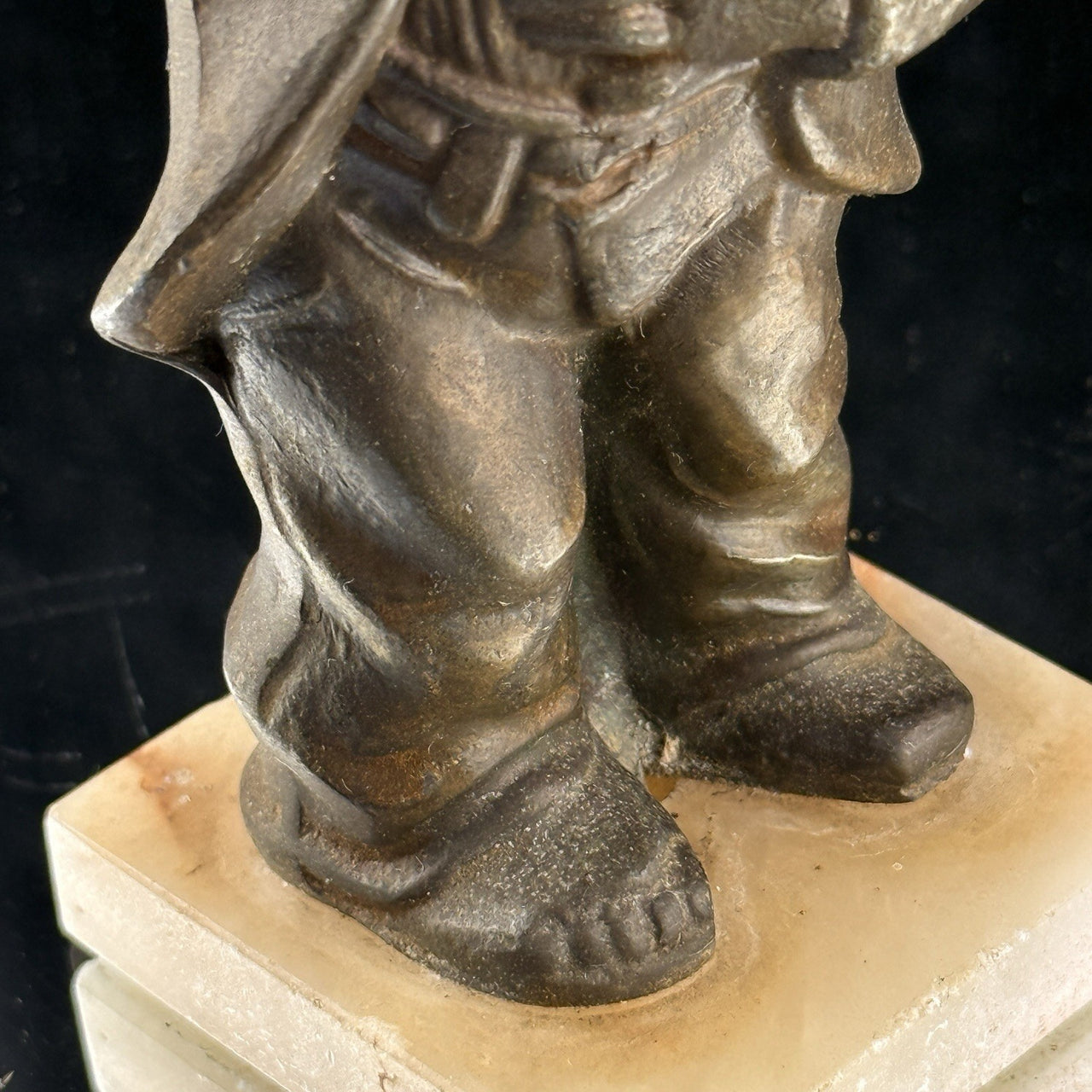 Drunkard Bronze Figurine on Marble Base Man Drinking Bottle 5” Bar Art5