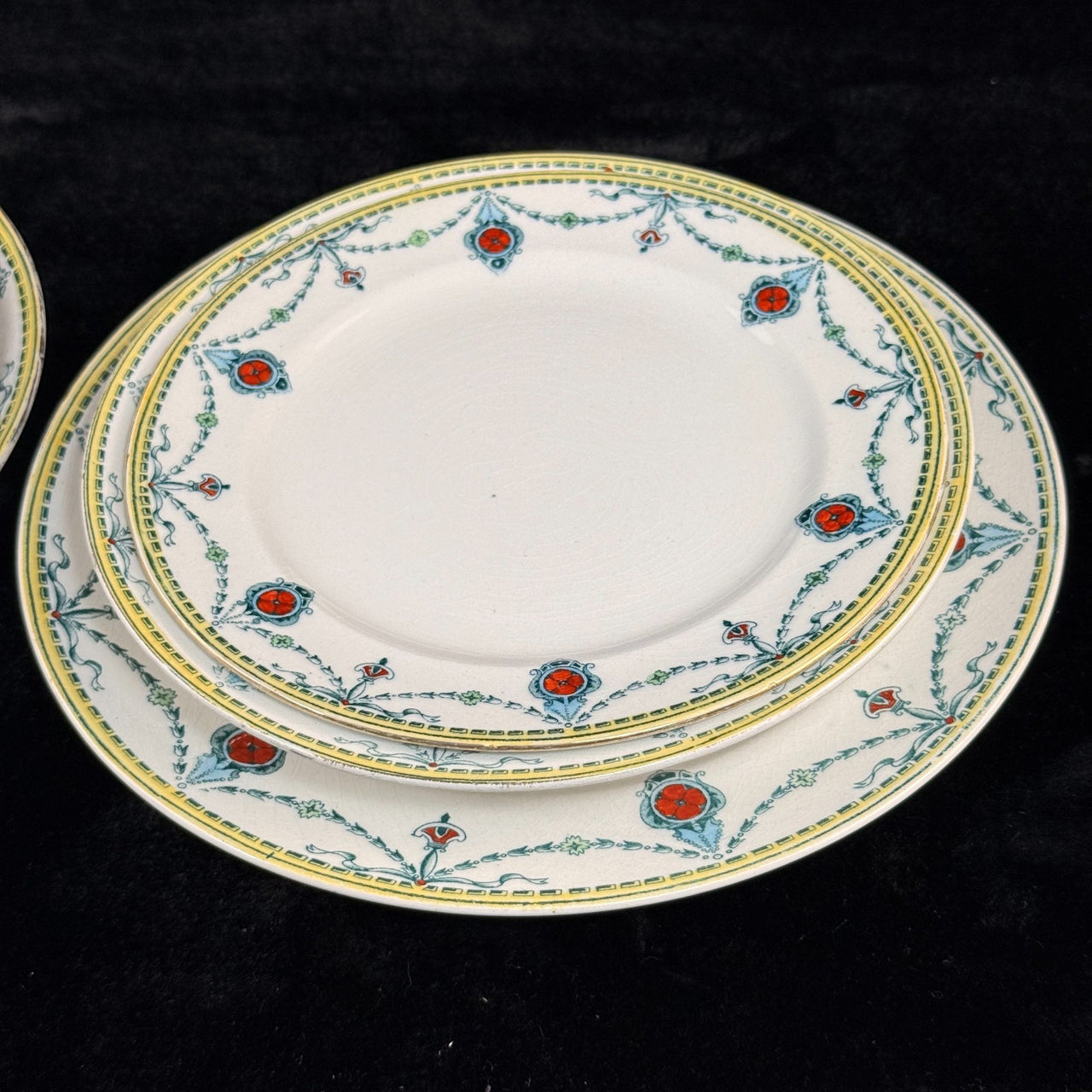 Large Lot of 6 Antique/Vintage Devon Ware (S. F. & Co.) CECIL 1204 Dish & Plates8