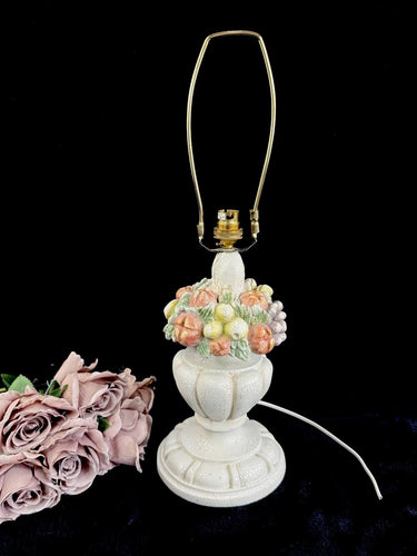 Charming Vintage-Style Fruit Basket Table Lamp - Cottagecore Shabby Chic  0