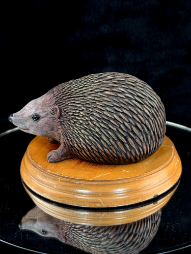 Hand‑Painted Hedgehog on Wooden Plinth – Wildlife Resin? Figure / Ornament Gift0