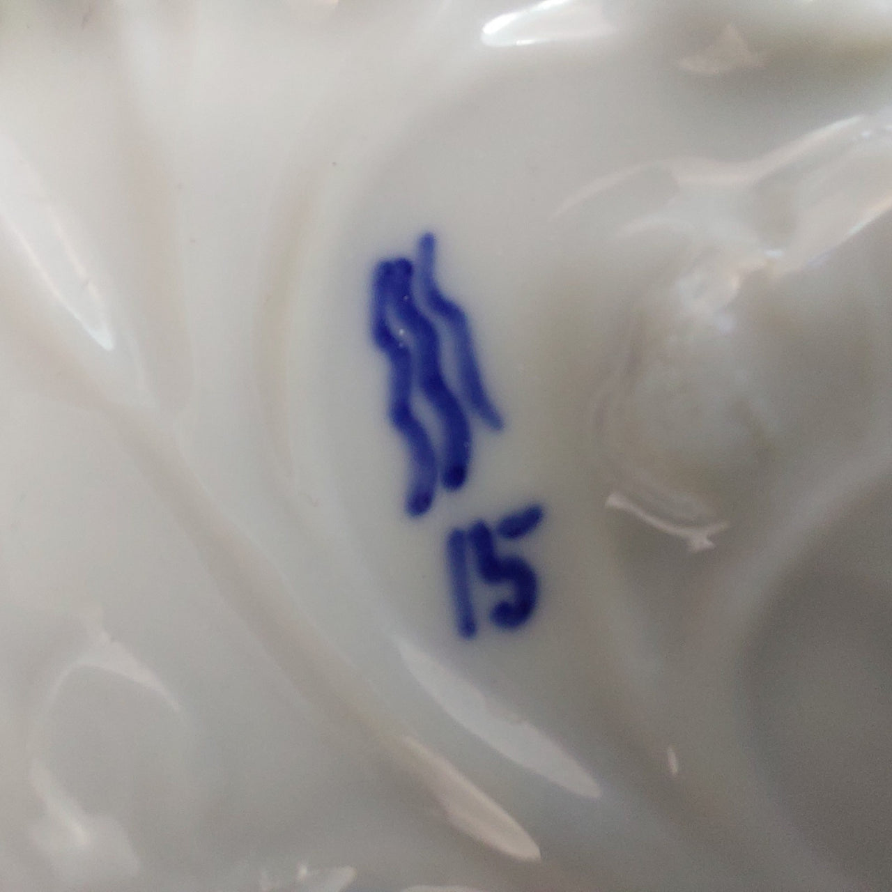Antique 1870s Royal Copenhagen Blue Fluted Leaf Candy Dish Gold Edge 1st Quality5