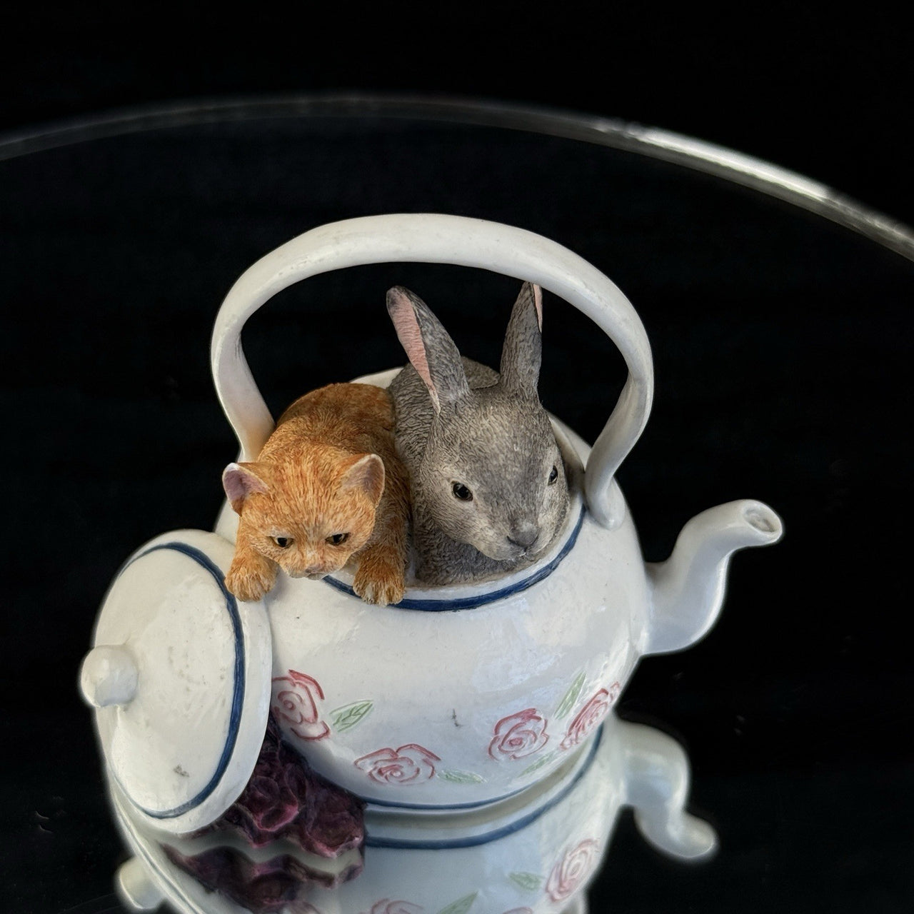 Border Fine Arts Studio "On The Farm" Figurine - Two Tea For Decor Handcrafted3