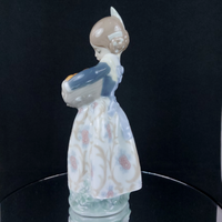 Thumbnail for Rare NAO by Lladró Spanish Porcelain Girl with Basket Figurine Handmade Spain8