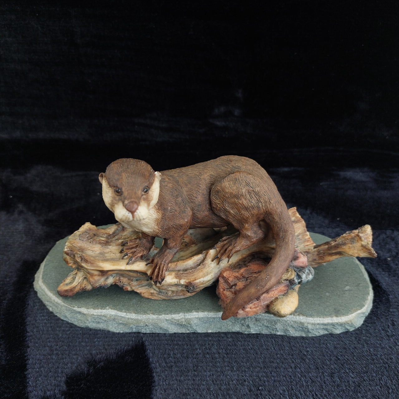 Border arts fine Edmann 1978 Limited Otter Sculpture 306/350 Stone Base Wil3
