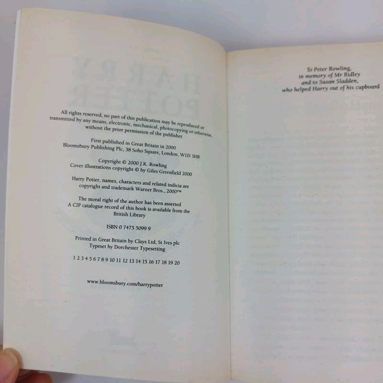 First -2000 Edition Printing Harry Potter and the Goblet of Fire Paperback Novel1