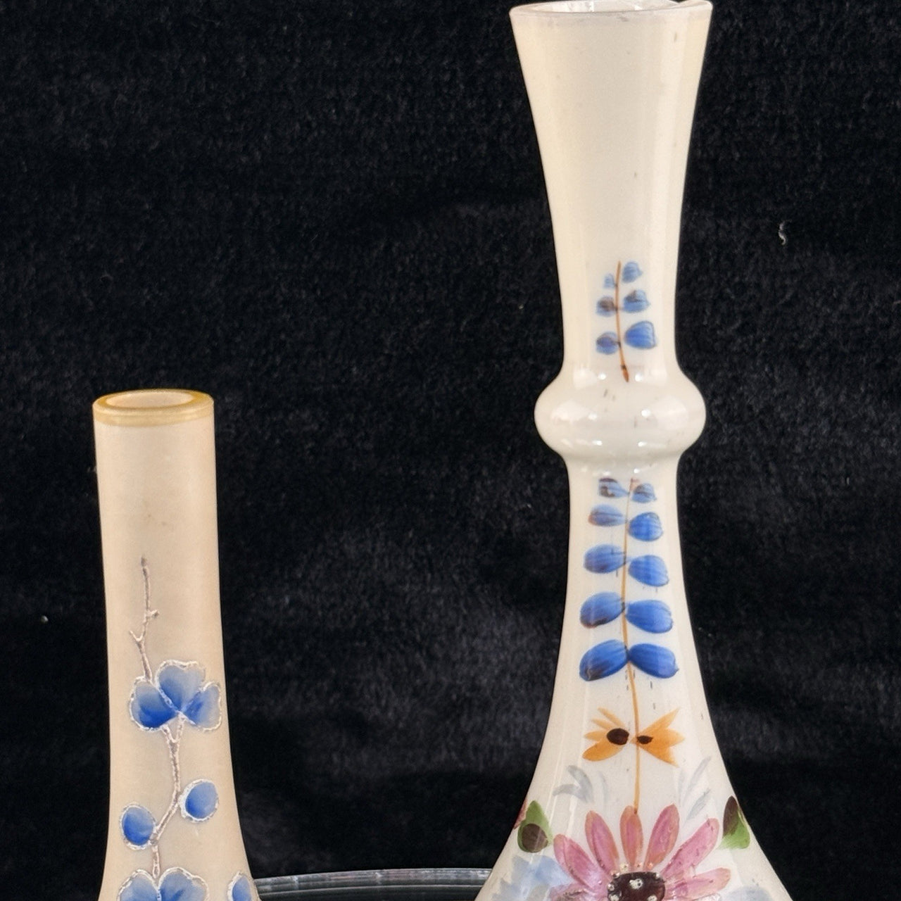 Vintageantique Hand Painted Milk Glass Bud Vase pair Floral Motif Blue Enamel9