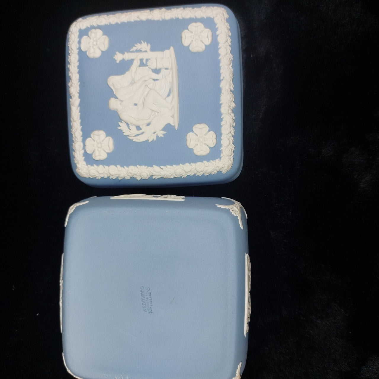 Wedgwood Jasperware Blue Square Trinket Box – 4" Classical Relief Good Vintage9