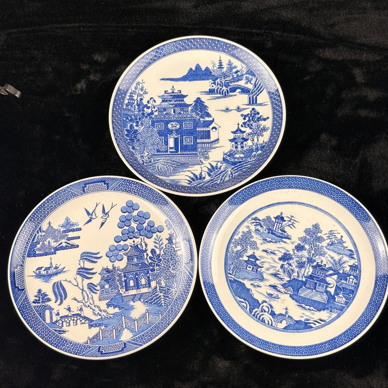 Spode Mint Danbury Willow Pattern Plates x3 Temple Landscape antique Blue White18