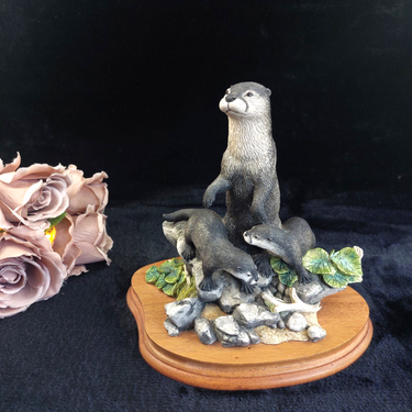 Border Fine Arts 752/3000 River View Family Otter R.T. Roberts B0195 LE Figurine0