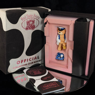 Bad Taste Bears COLLECTORS OFFICIAL CLUB BOX SET Exclusive Mugs Milkman Figure0