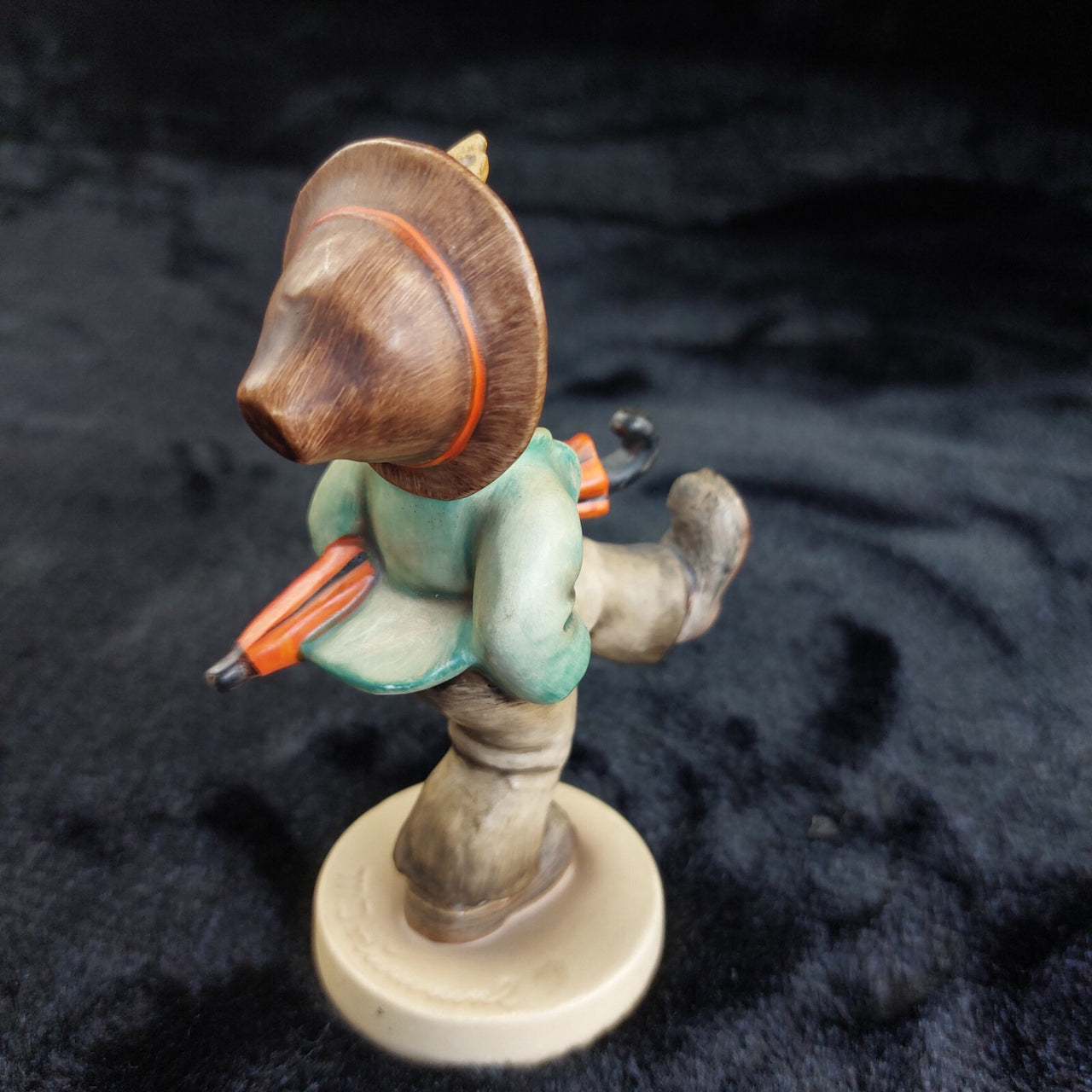 Hummel Umbrella Boy Figurine W.Germany 5" 109/ Repaired Leg Porcelain Vintage3