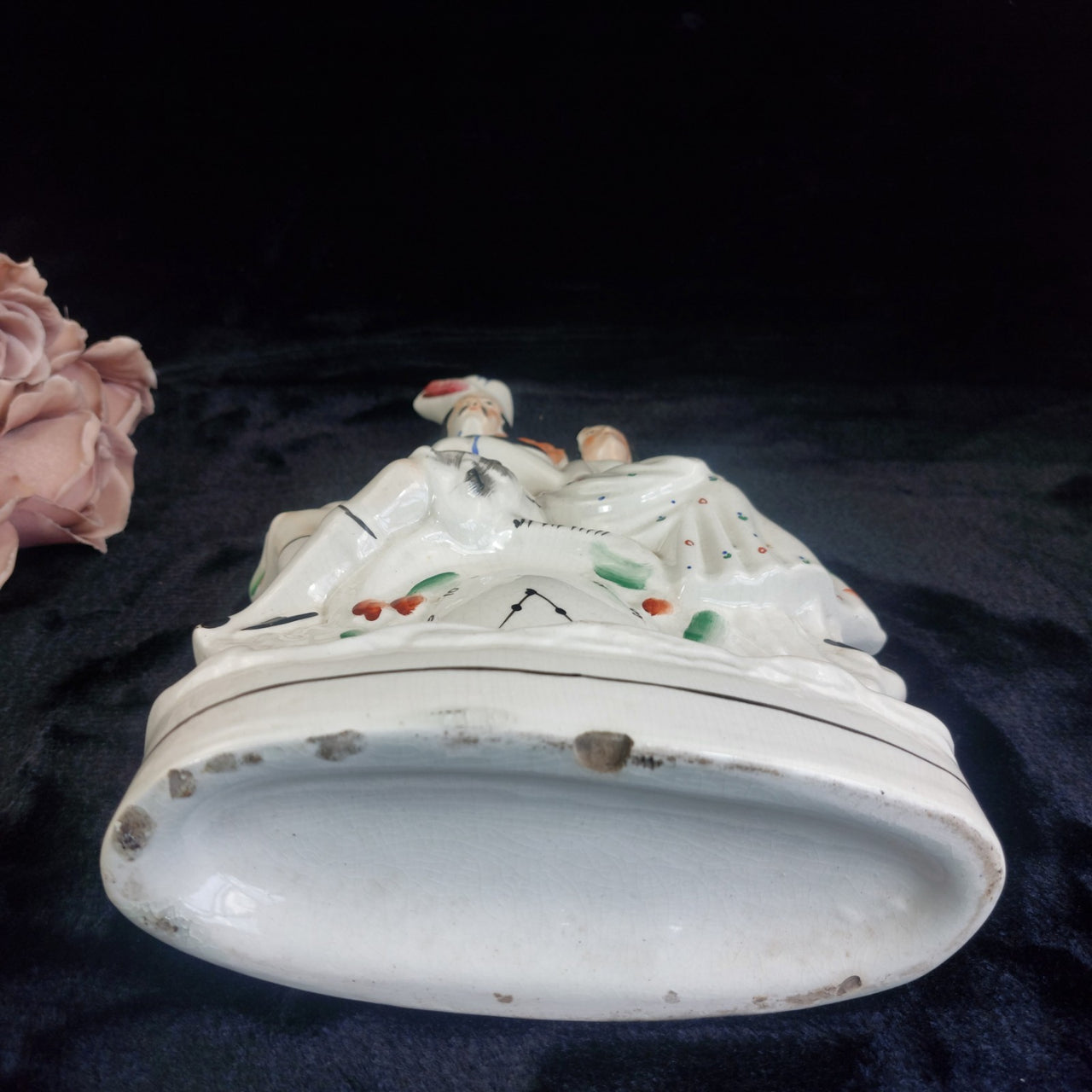 Staffordshire 14" Clock Mantel Figure Wornbase scottish Couple Seated Over Dial12